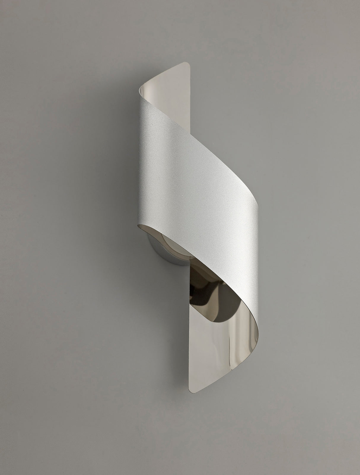 Kachosa Wall Lamp Small, 1 x 8W LED, 3000K, 640lm, Silver/Polished Chrome, 3yrs Warranty