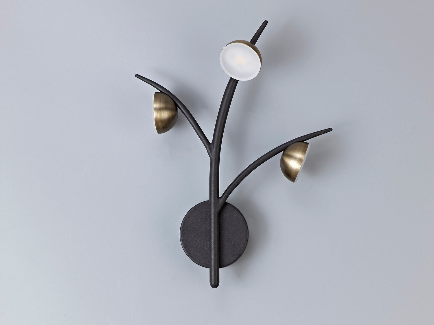Makin 3 Light Wall Lamp, 3 x 3W LED, 3000K, 495lm, Black/Antique Brass, 3yrs Warranty