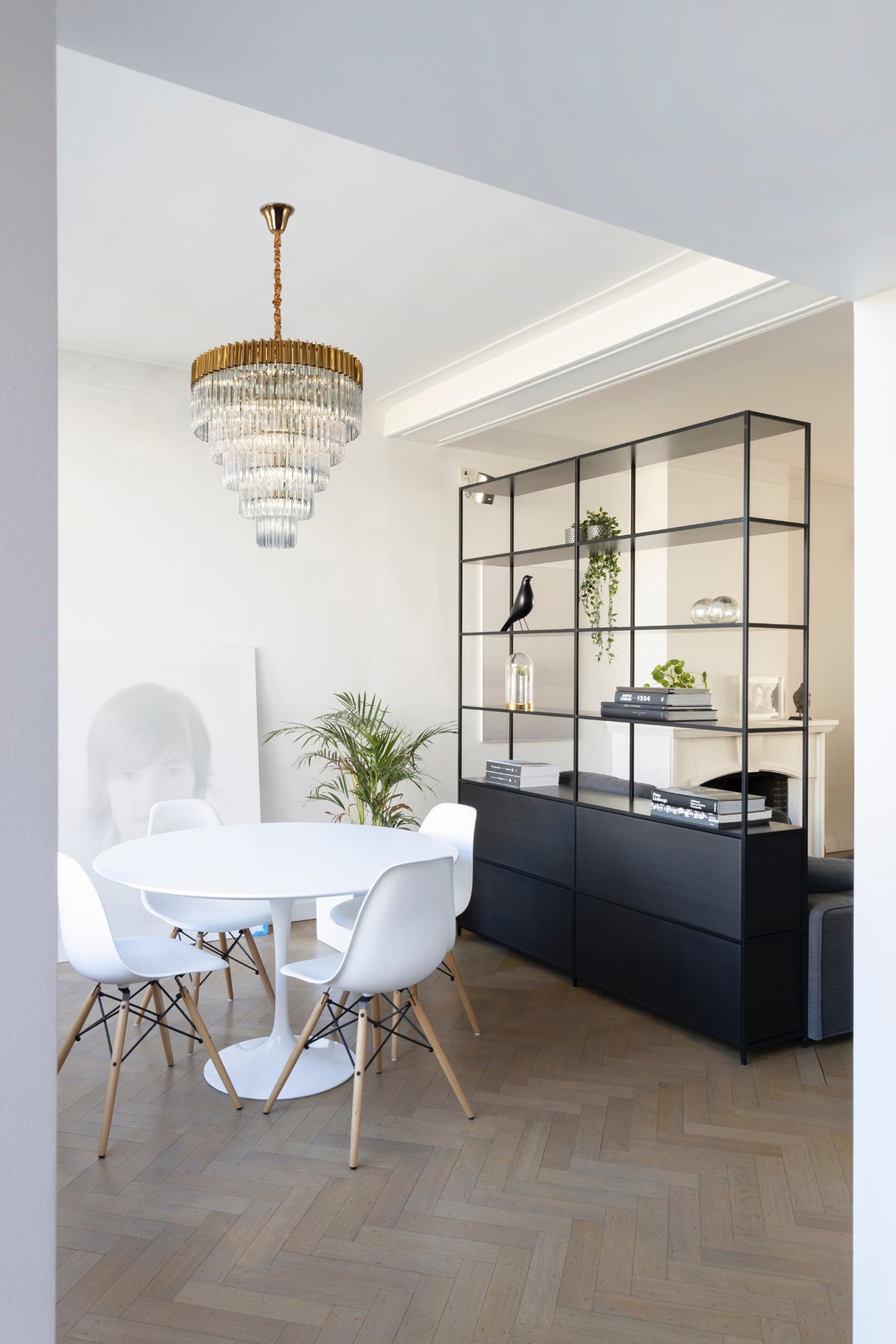 Longhorn 80cm Pendant Round 5 Tier 19 Light E14, Polished Nickel/Clear Sculpted Glass, Item Weight: 30.2kg