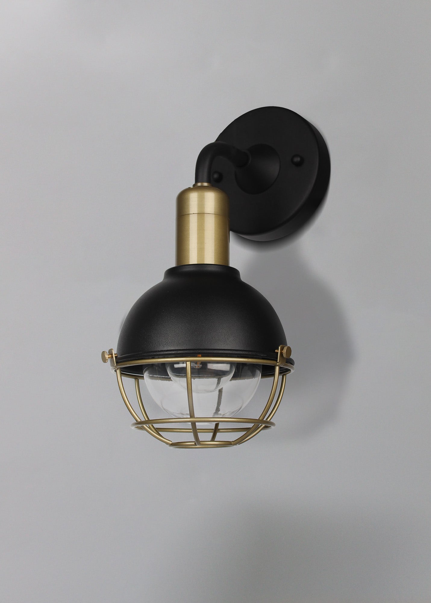 Rose Wall Lamp, 1 Light E27, IP65, Sand Black/Antique Brass, 2yrs Warranty