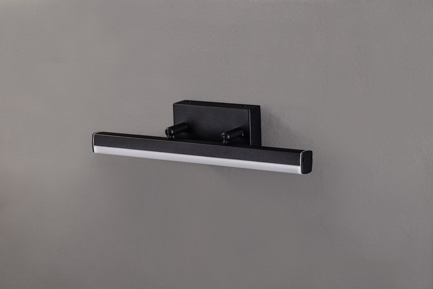 Bennett Wall Lamp Small Adjustable, 1 x 6W LED, 4000K, 612lm, IP44, Sand Black, 3yrs Warranty