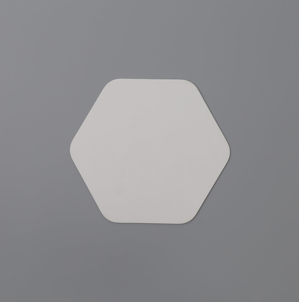 Proctor 150mm Non-Electric Heagonal Plate, Sand White