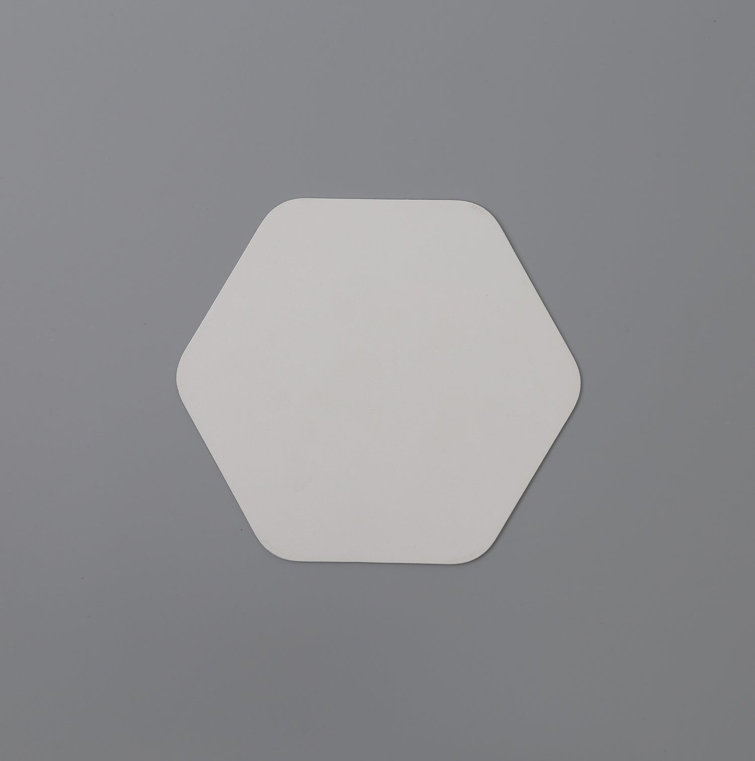 Proctor 150mm Non-Electric Heagonal Plate, Sand White