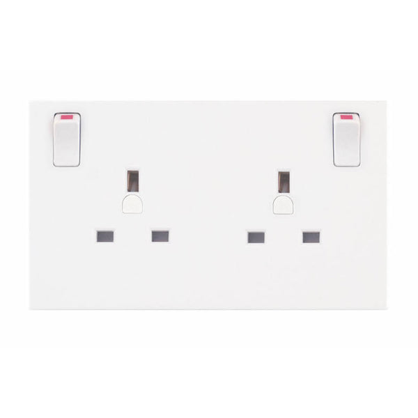 13 Amp Converter Socket – Converts 1 Gang to 2 Gang Switched - LGBULKCON